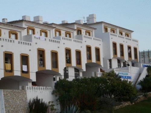 Apartamentos Os Descobrimentos Бургау Екстер'єр фото