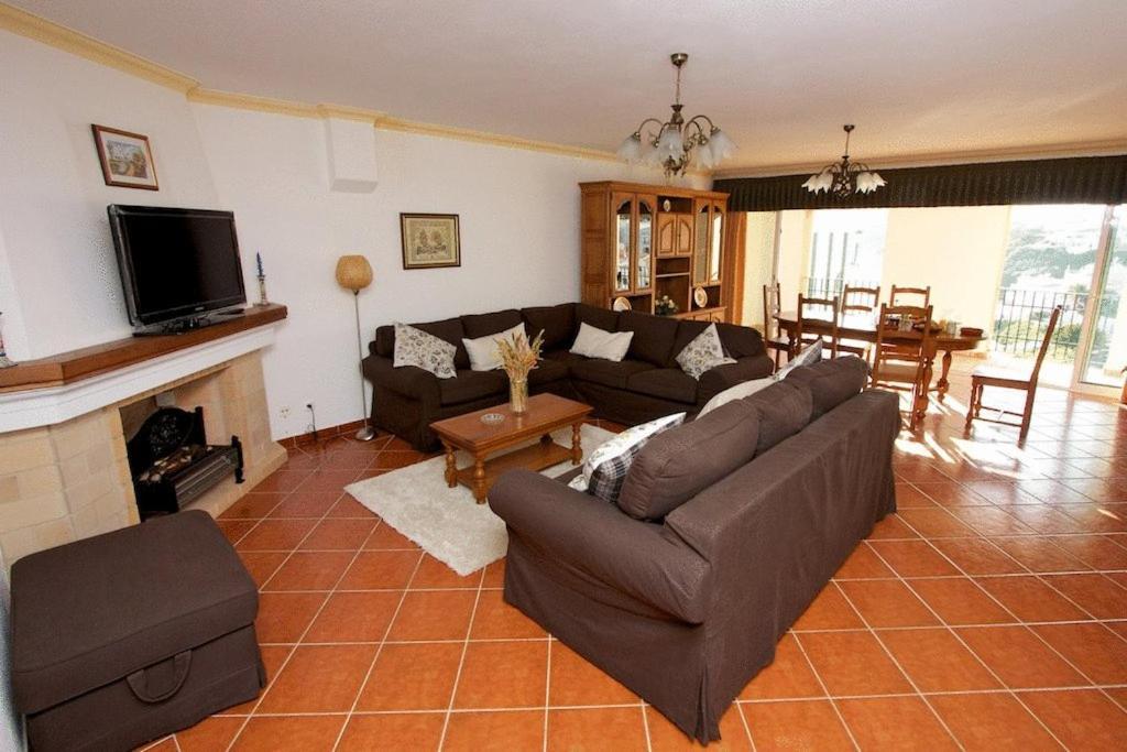 Apartamentos Os Descobrimentos Бургау Екстер'єр фото
