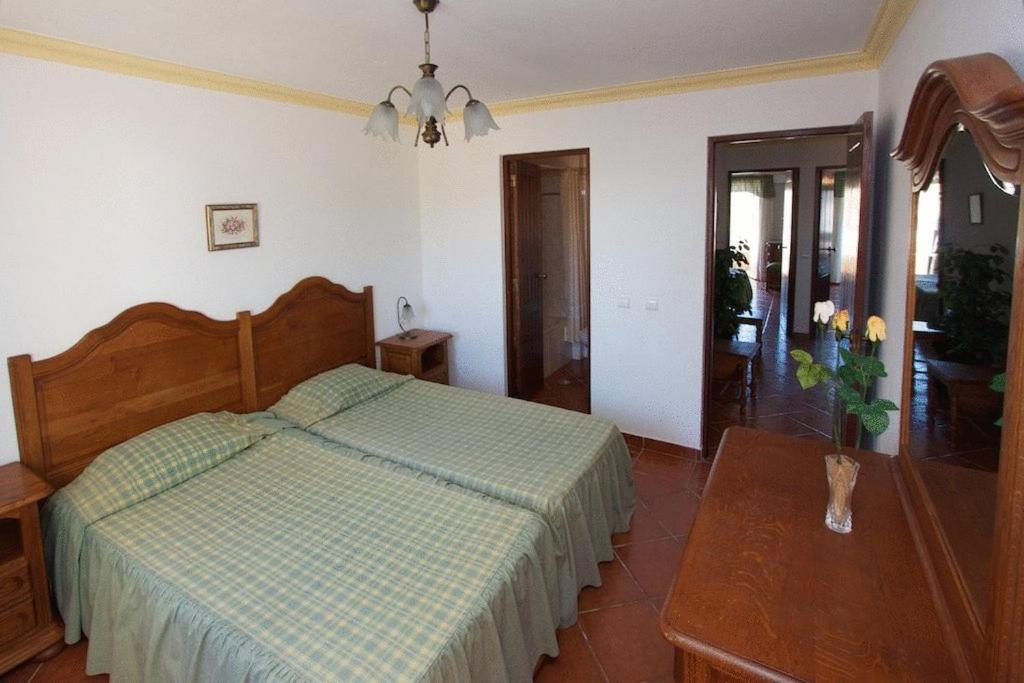 Apartamentos Os Descobrimentos Бургау Екстер'єр фото