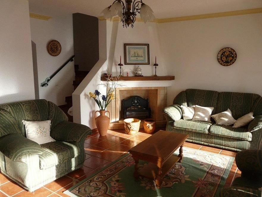 Apartamentos Os Descobrimentos Бургау Екстер'єр фото